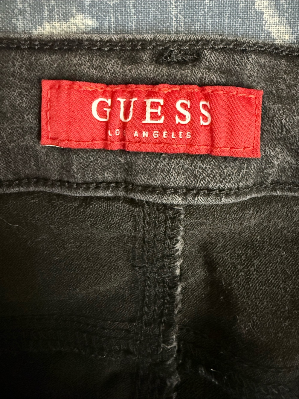 Guess Jeans High Rise Slim Ankle Women’s 32 Black Gray Concrete Faded Stretch - Picture 6 of 8